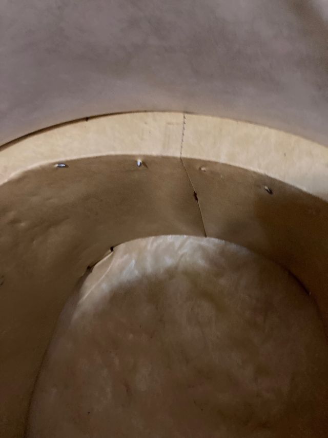 Butaca cuero color beige