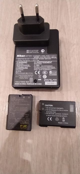 Cámara de fotos Nikon D3100,accesorios,3objetivos