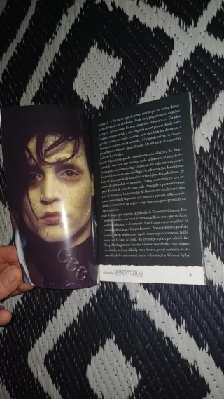 COFRE: EDUARDO MANOSTIJERAS EDICIÓN COLECCIONISTA