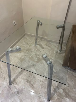 mesa de cristal