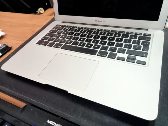 MacBook Air Intel core i5 2mano