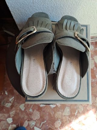 Zapatos verdes militar