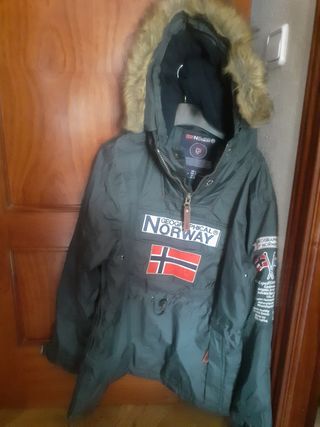 ABRIGO CANGURO NORWAY 