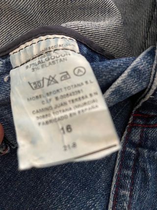 vaquero uniforme carmelitas