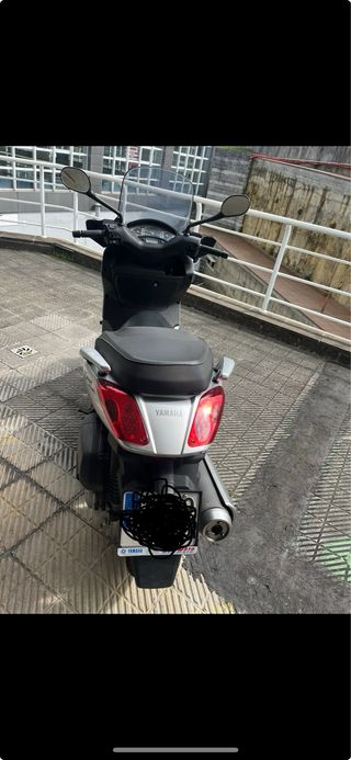yamaha xmax 250 inyeccion. Impecable 
