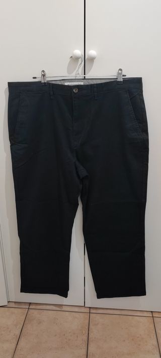 pantalón chino elástico de corte clasico
