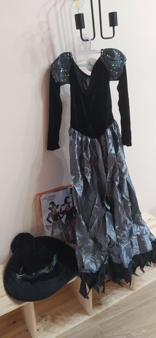Disfraz bruja sin estrenar. Marca Atosa. Talla S.