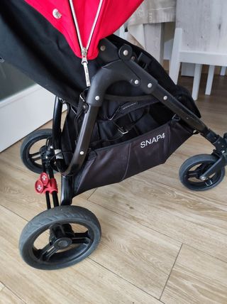 Silla de paseo Valco Baby Snap 4 + regalo juguetes