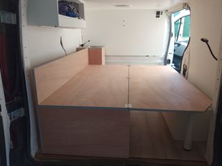 Mueble cama fregadero furgoneta camper