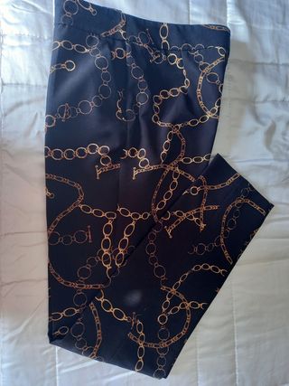 Pantalón cadenas