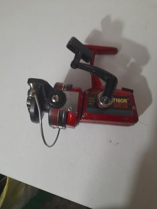 Carrete pesca antiguo