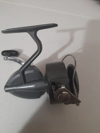 Carrete pesca antiguo 