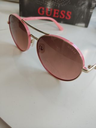 Gafas sol GUESS rosa