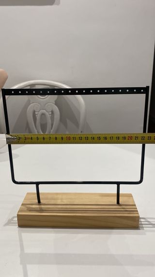 expositor pendientes