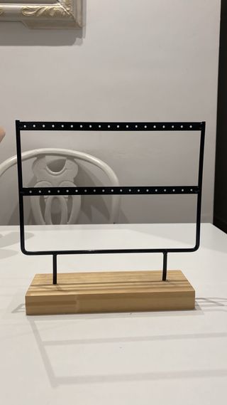 expositor pendientes