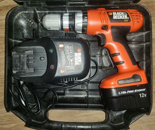 Atornillador percutor inalámbrico 12v