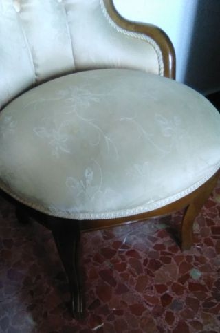 Silla dormitorio vintage