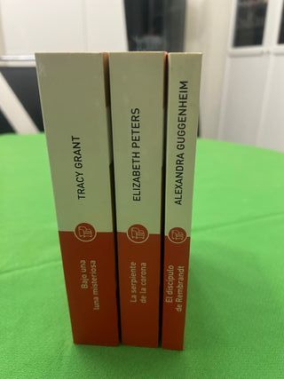 Lote de tres libros