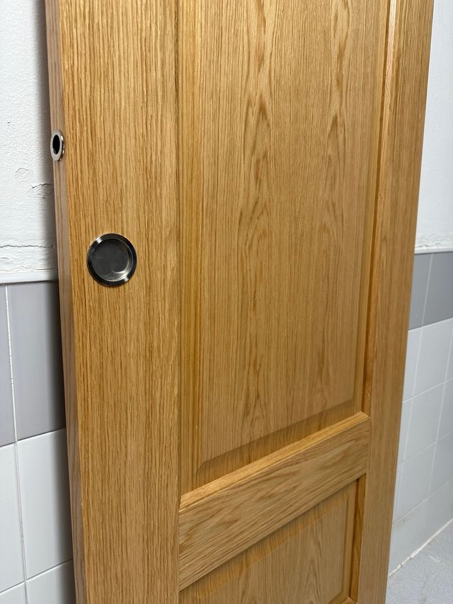 Puerta NUEVA corredera madera maciza
