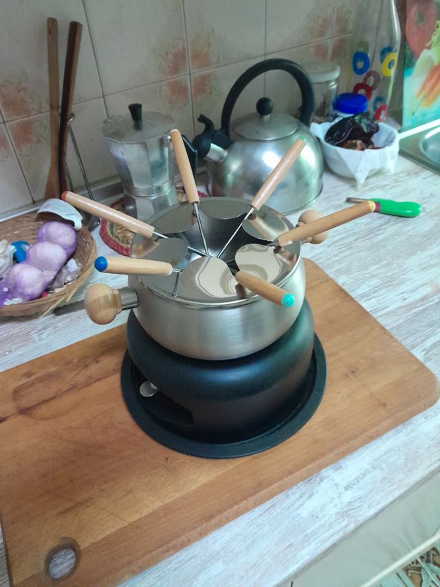 FONDUTA PER 6 PORZIONI