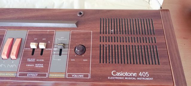 Casio Casiotone 405