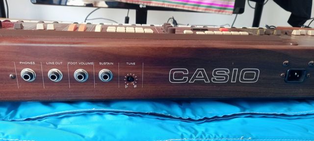 Casio Casiotone 405