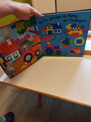 Palabras que brillan, Busca y encuentra. Susaeta