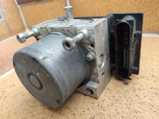 Bomba hidráulica y centralita ABS RENAULT