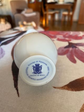 piccola brocca in ceramica