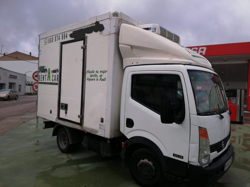 Nissan Cabstar 2008 - foto 1