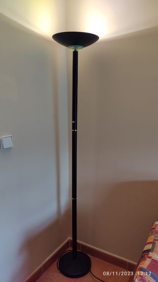 Lampara de pie