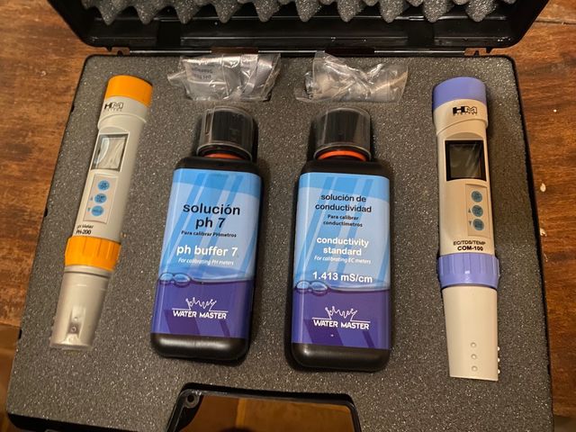 Equipo de medicion digital HM de PH y EC/TDS/TEMP