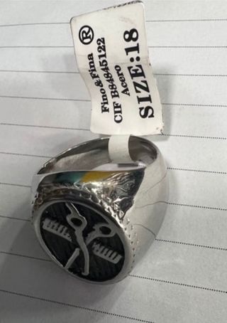 anillo de hombre barbero