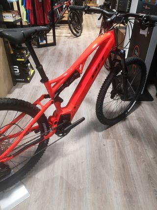 BH Atom Lynx 8.1