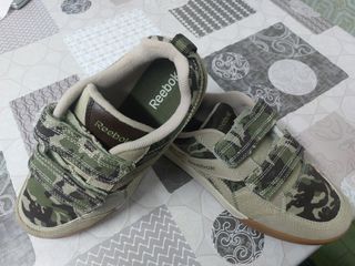 Zapatillas REEBOK sin estrenar TALLA 39