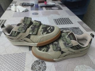 Zapatillas REEBOK sin estrenar TALLA 39