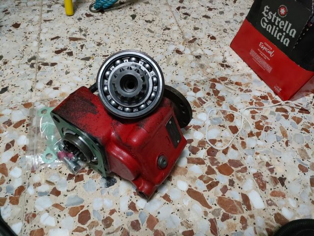 TOMA DE FUERZA VOLVO