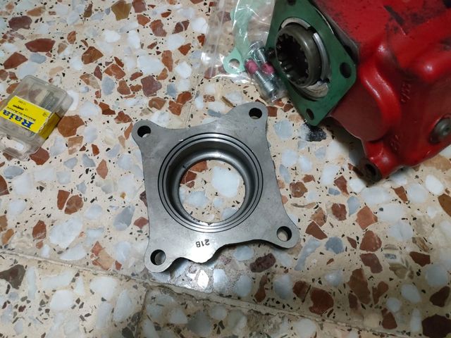 TOMA DE FUERZA VOLVO