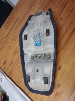 Asiento Suzuki gs 500