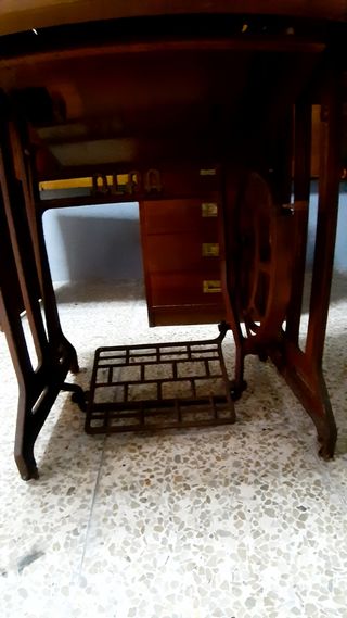 Máquina de coser Alfa