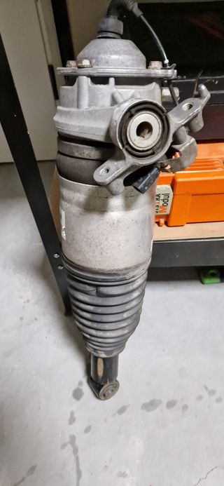 Balona suspensión. Porche cayenne