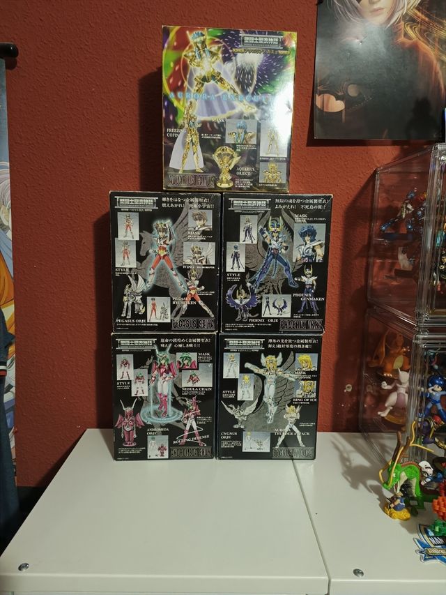 Pacchetto di armature in argento e oro Myth Cloth