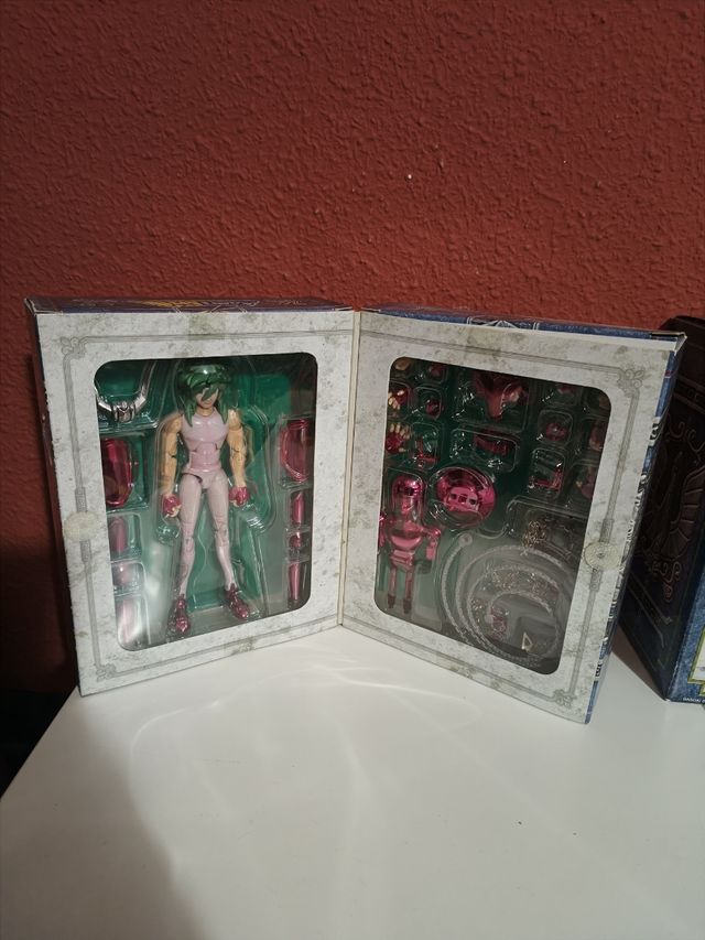 Pacchetto di armature in argento e oro Myth Cloth