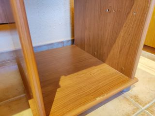 Escritorio de madera para ordenador