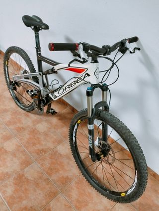 Bicicleta MTB