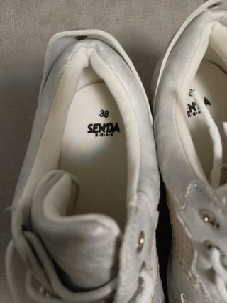 Zapatillas mujer.