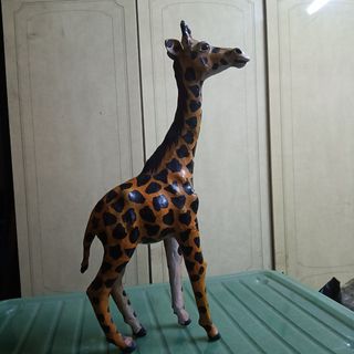 Giraffa in legno