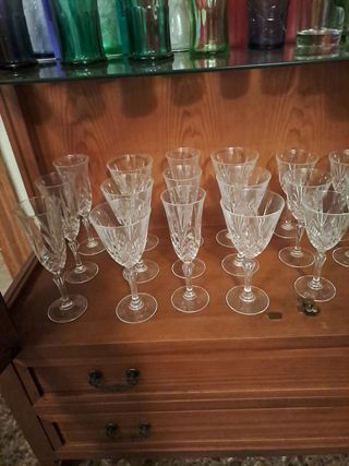 Vajilla  de copas de vino, champagne,