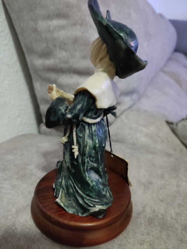 Figura Monja . Capodimonte.