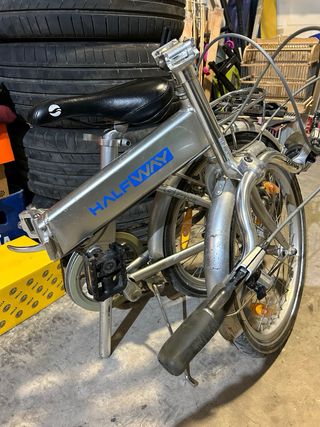 VENDO O CAMBIO BICICLETA PEGABLE GIANT ( iphone